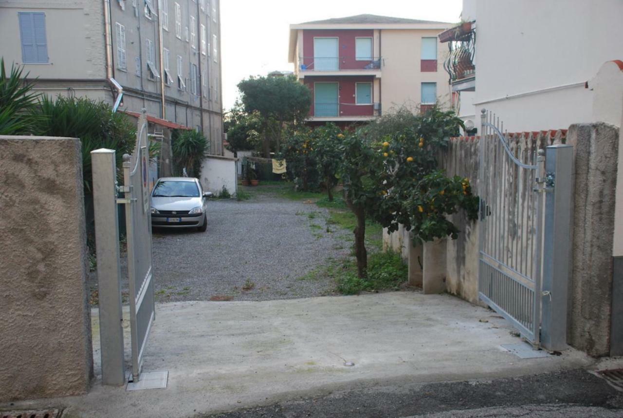 Apartmán Tinetto Brezza Di Mare Deiva Marina Exteriér fotografie