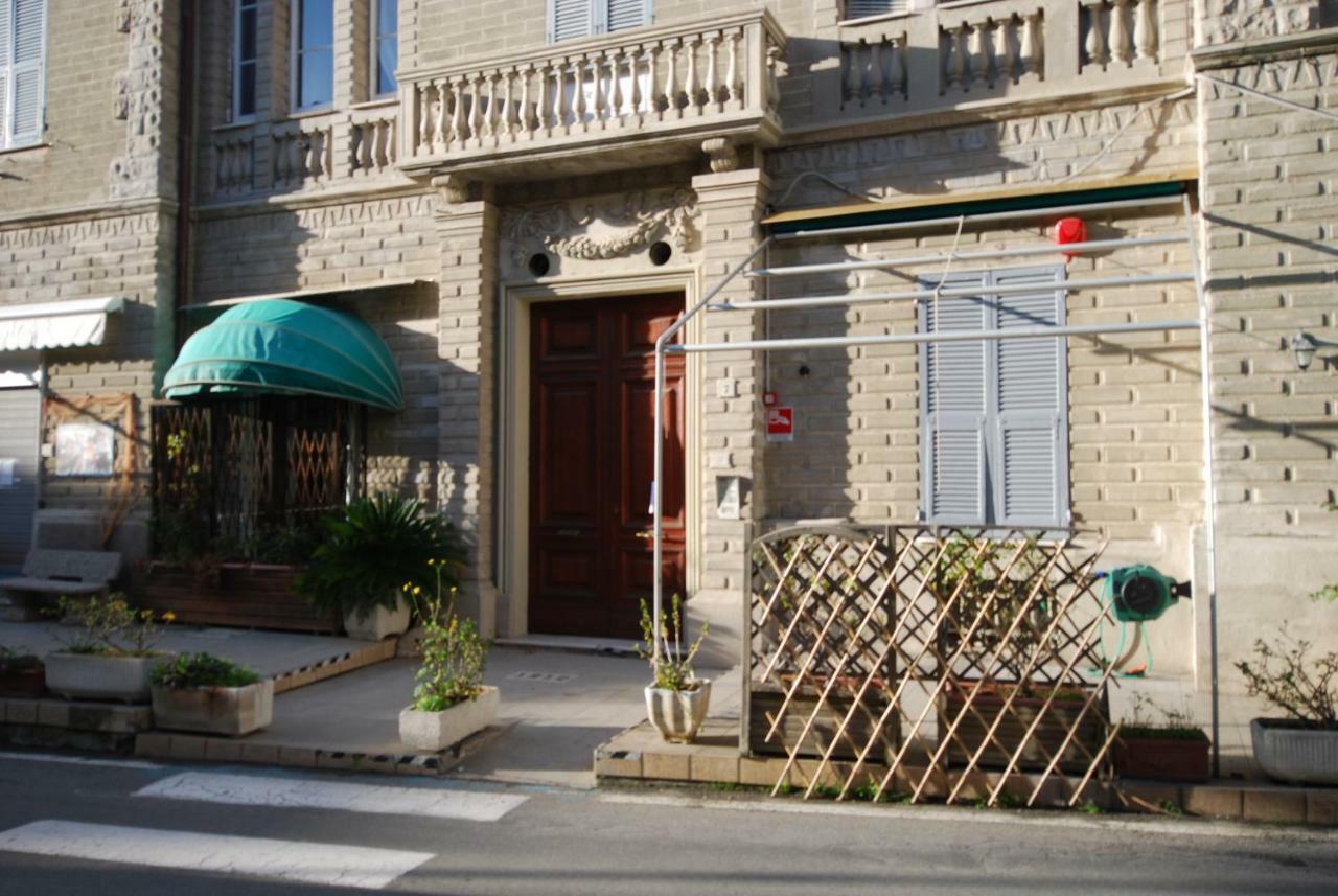 Apartmán Tinetto Brezza Di Mare Deiva Marina Exteriér fotografie